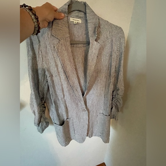 Blazer: Linen, cotton and rayon blend - Picture 4 of 5